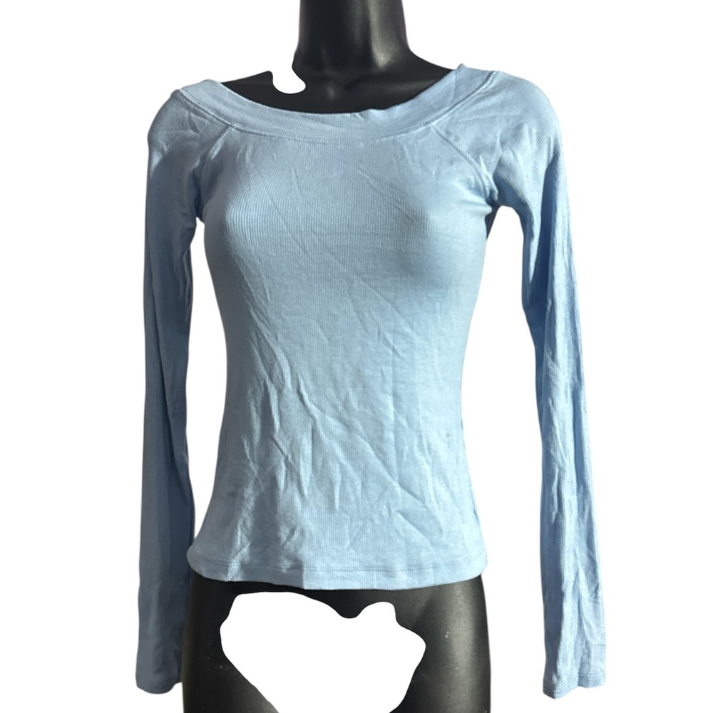 NWOT BDG Baby Blue Emma Long Sleeve Off-The-Shoulder Tee- Size XS
